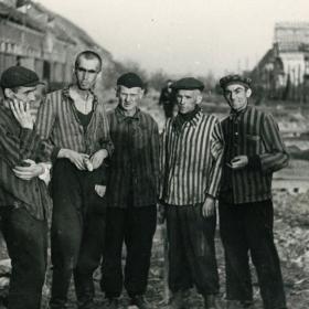Armored Division Soldier with Camp Survivors at Dora-Mittelbau Concentration Camp